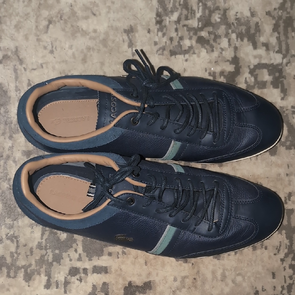 Lacoste Men's Dark Blue and Tan Sneakers